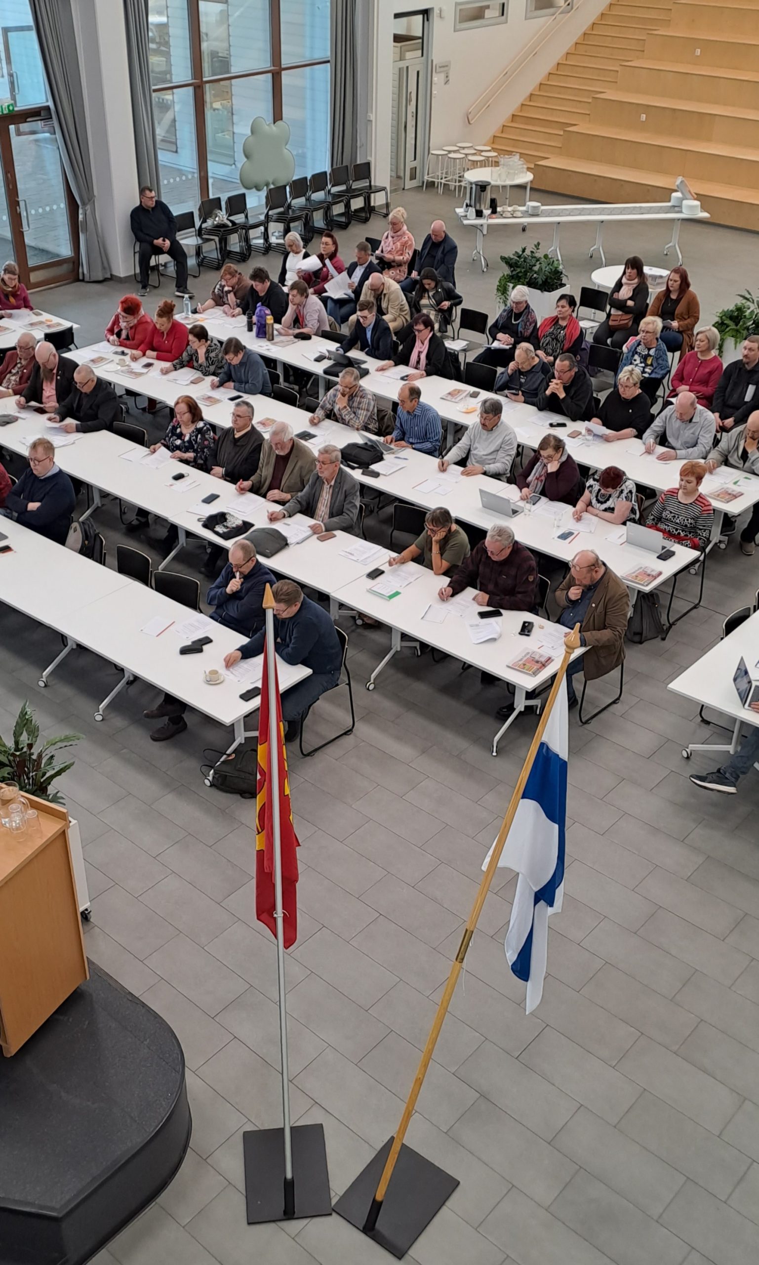 Kevätpiirikokouksen julkilausuma 29.4.2023: Tuleva hallitus ei saa unohtaa Itä-Suomea.